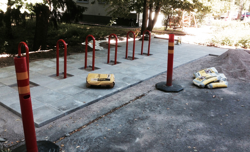 Py&ouml;r&auml;parkkien rakentaminen